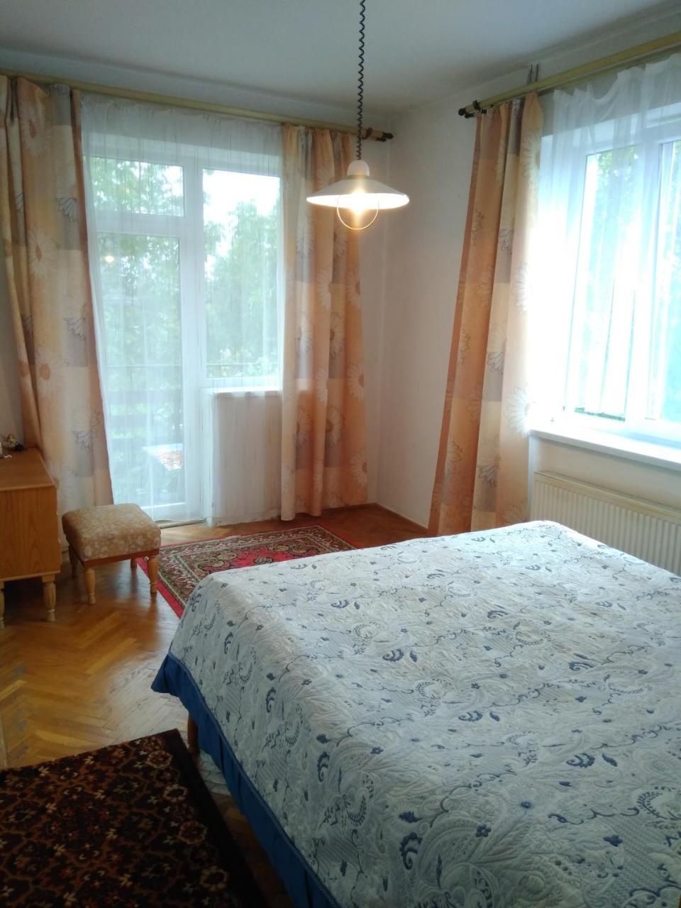 Hostynna Sadyba Lisznia Zewnętrze zdjęcie